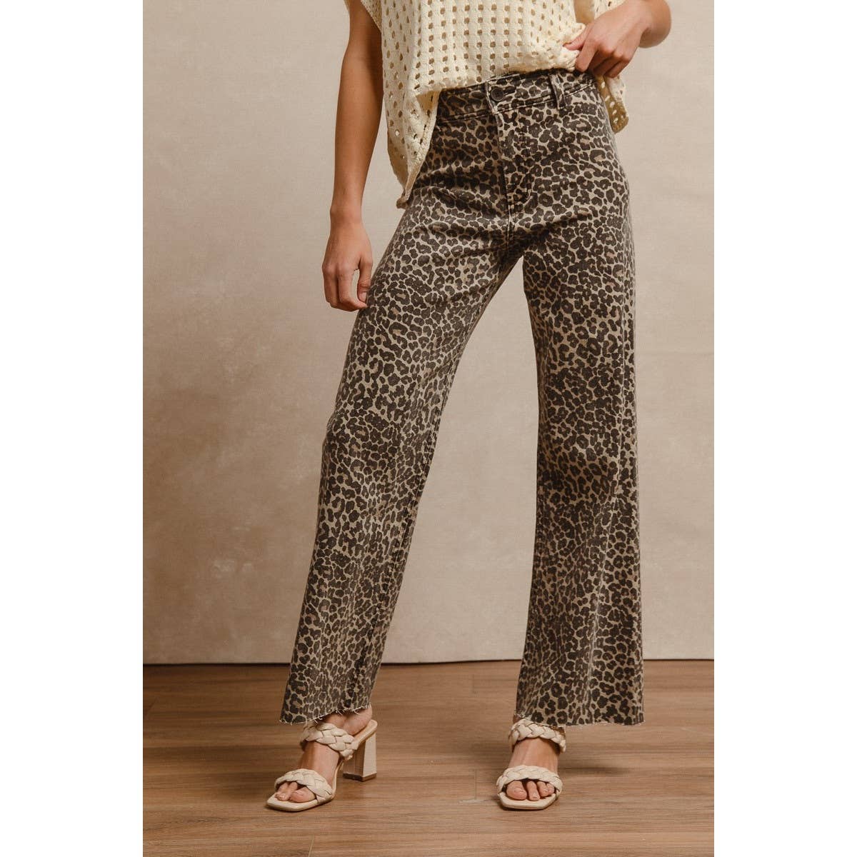 LEOPARD PRINT HIGH RISE FLARE JEANS