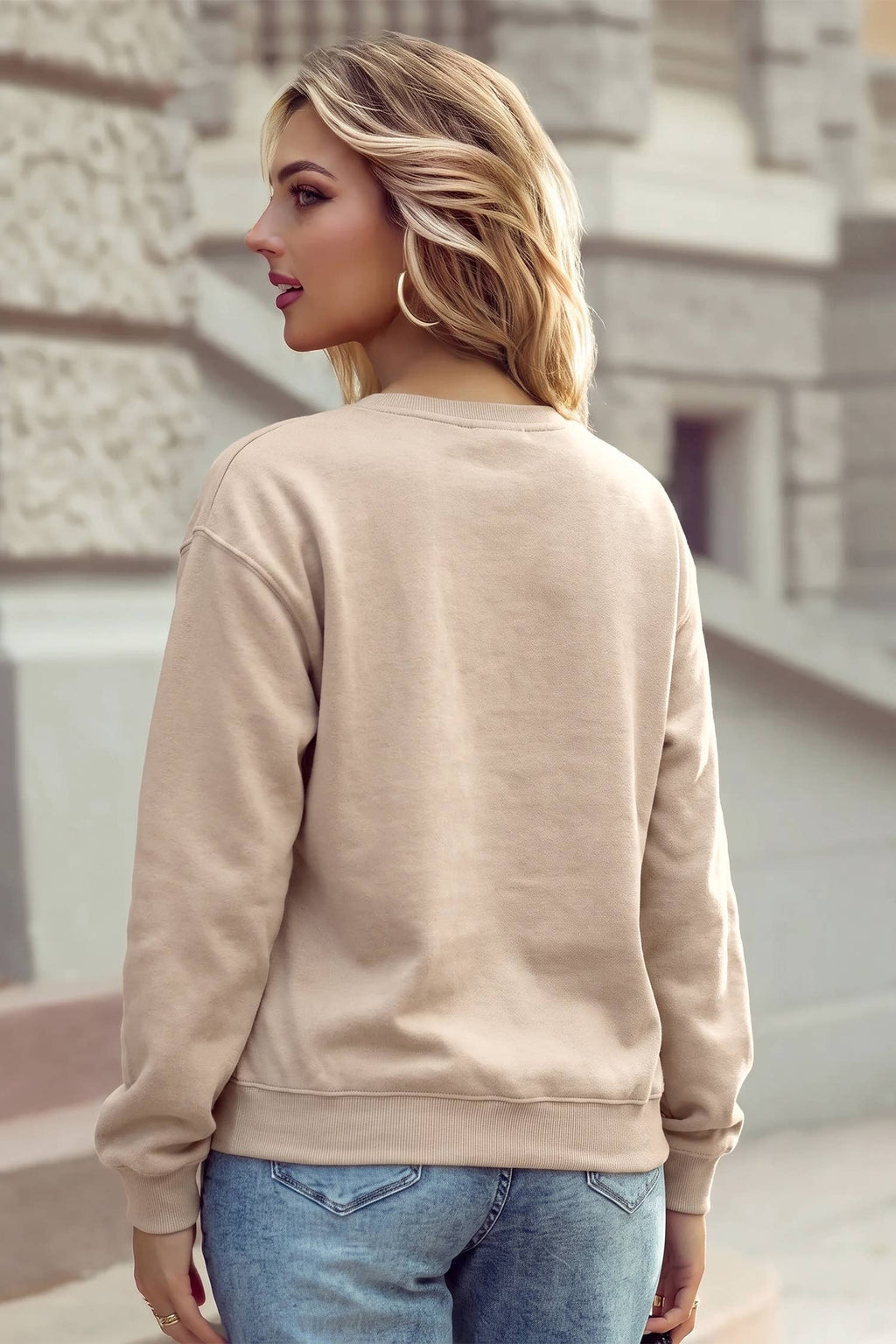 PRAY Embroidered Sweatshirt