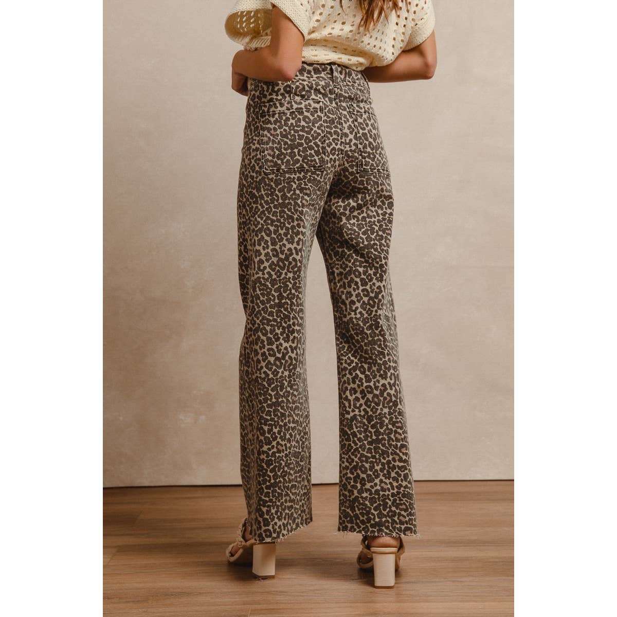 LEOPARD PRINT HIGH RISE FLARE JEANS