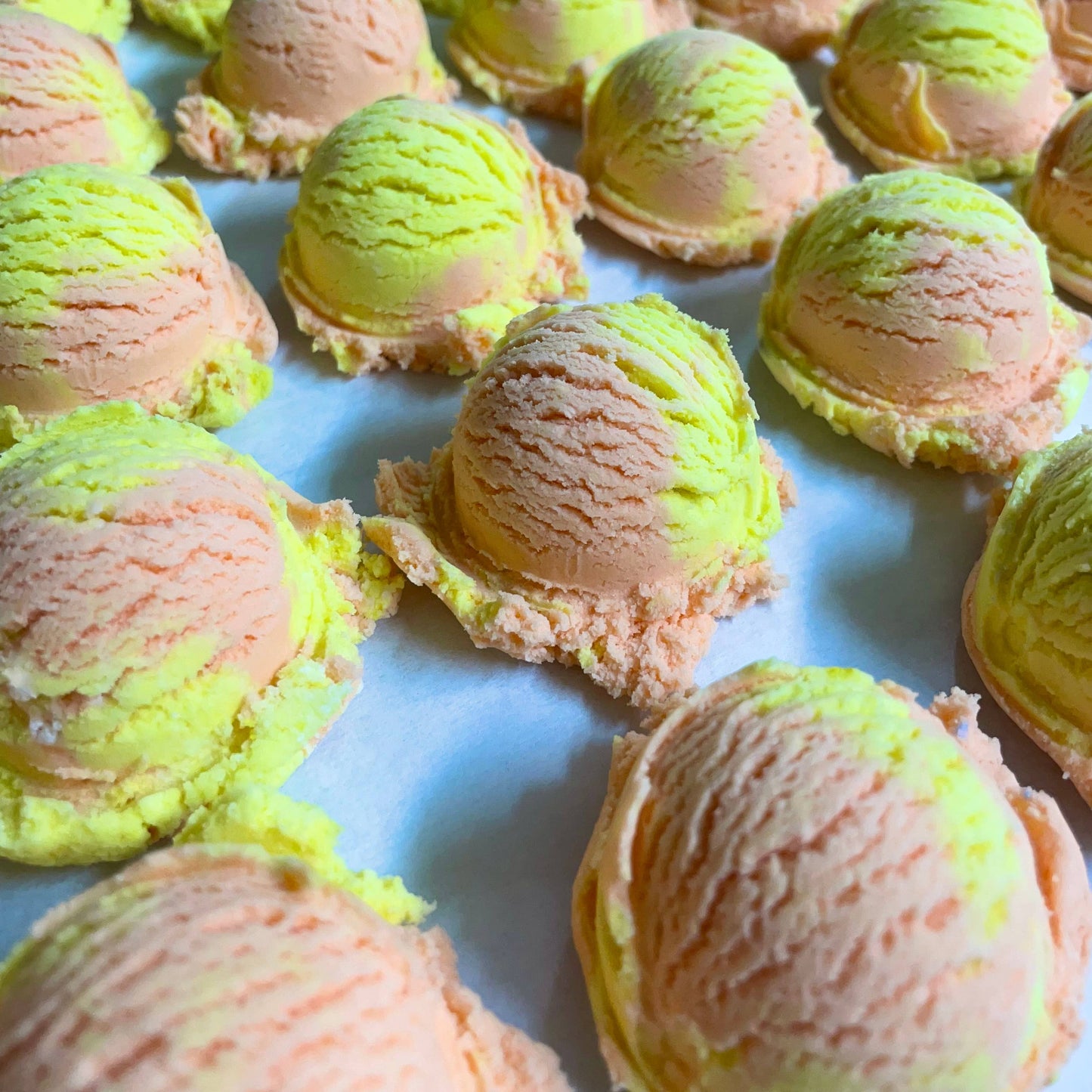 Bubble Scoops - Solid Bubble Bath TROPICAL BREEZE