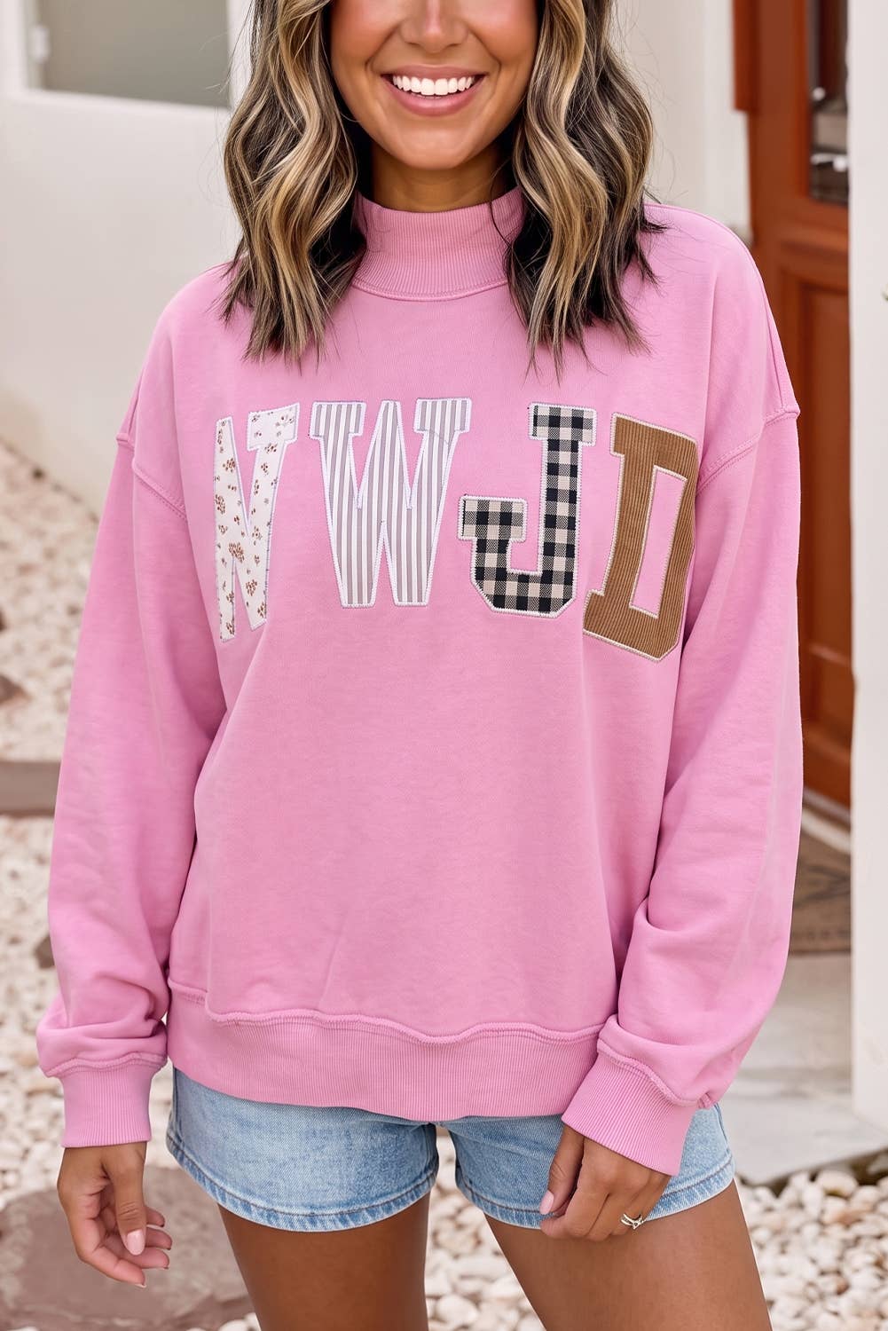 WWJD Embroidered Patch Mock Neck