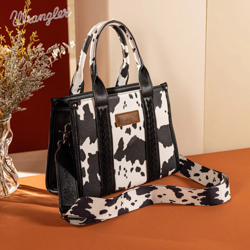 Wrangler Cow Print Black/White Conceal